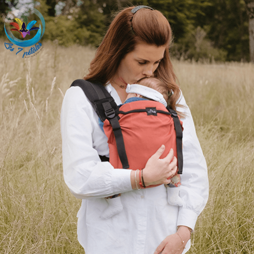 My Néo Rouge porte-bébé préformé pour la naissance